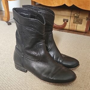 Frye Black Leather Women's Boots